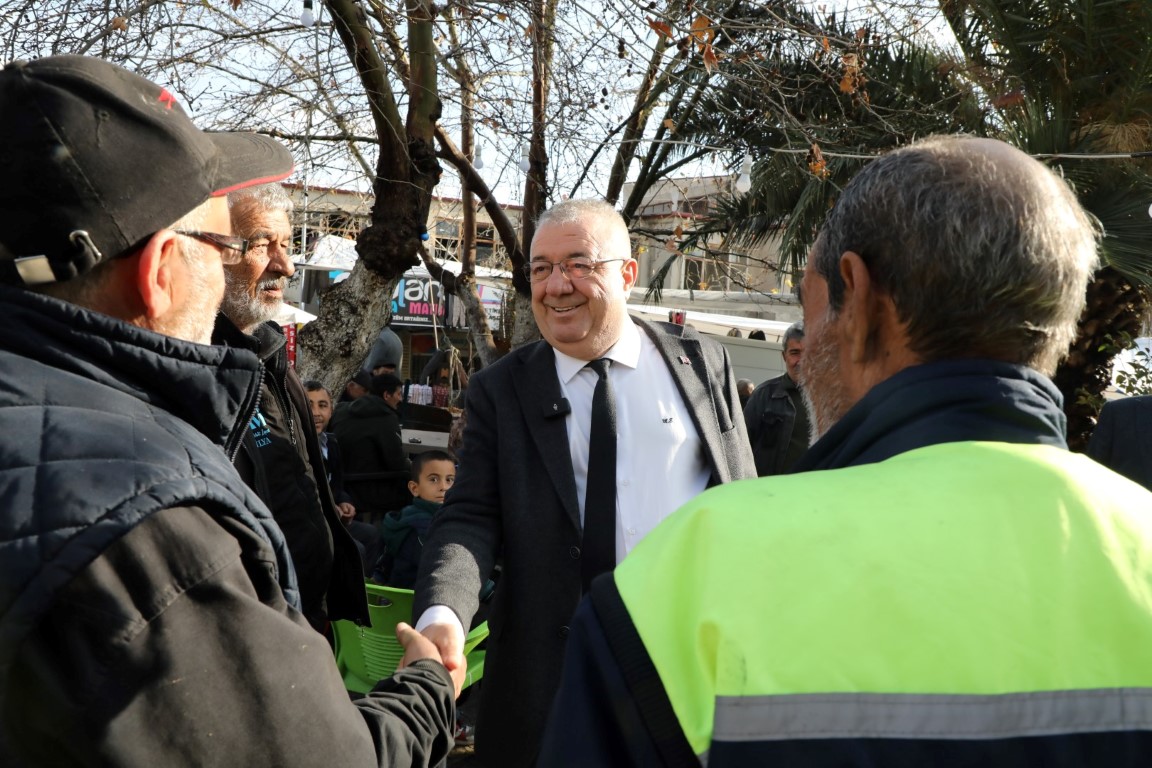 baskan ertas Çarsamba pazarinda esnafi ziyaret etti (6)