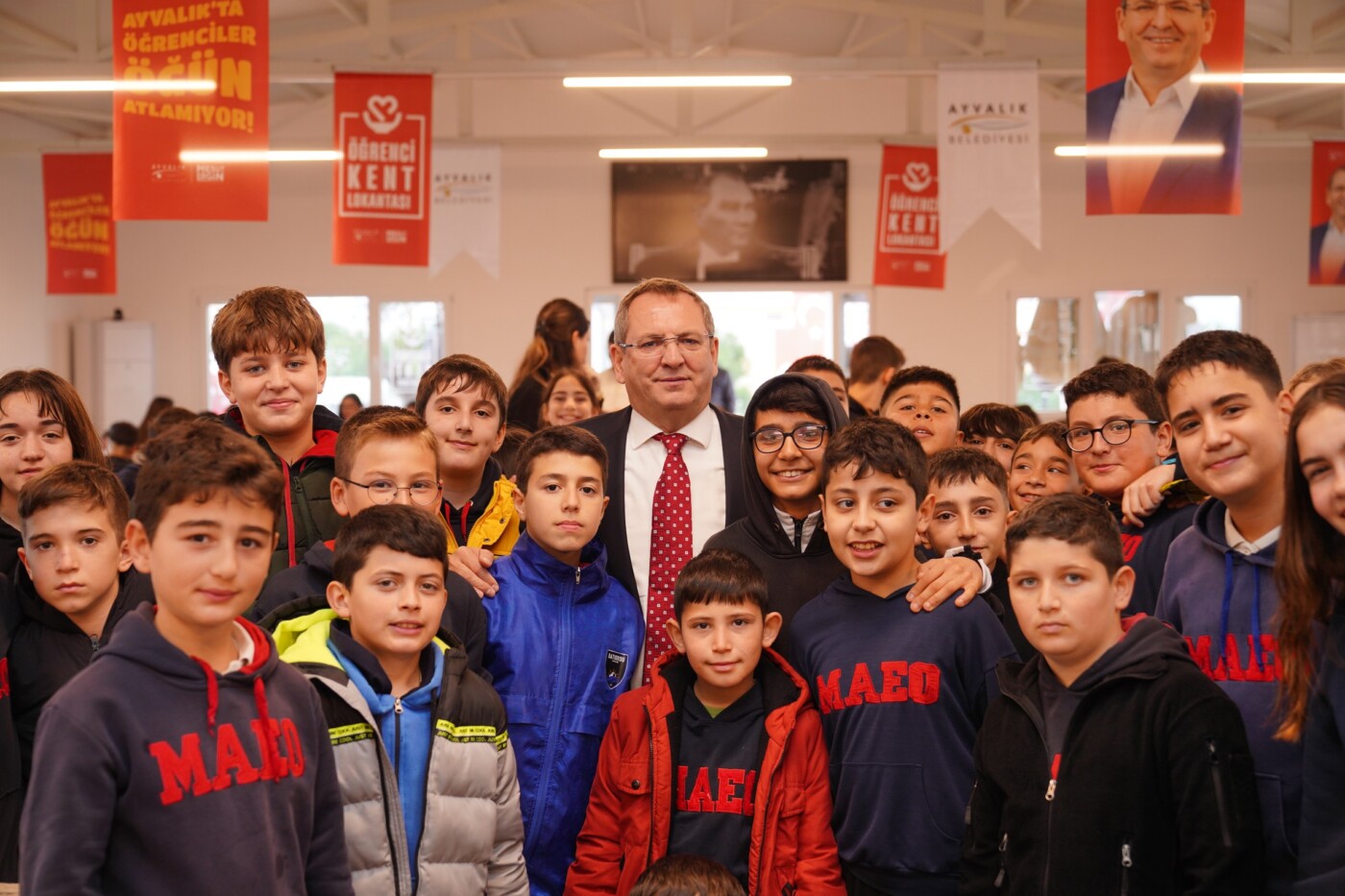 ayvalık belediyesi ikinci “Öğrenci lokantası” hizmete girdi (8)