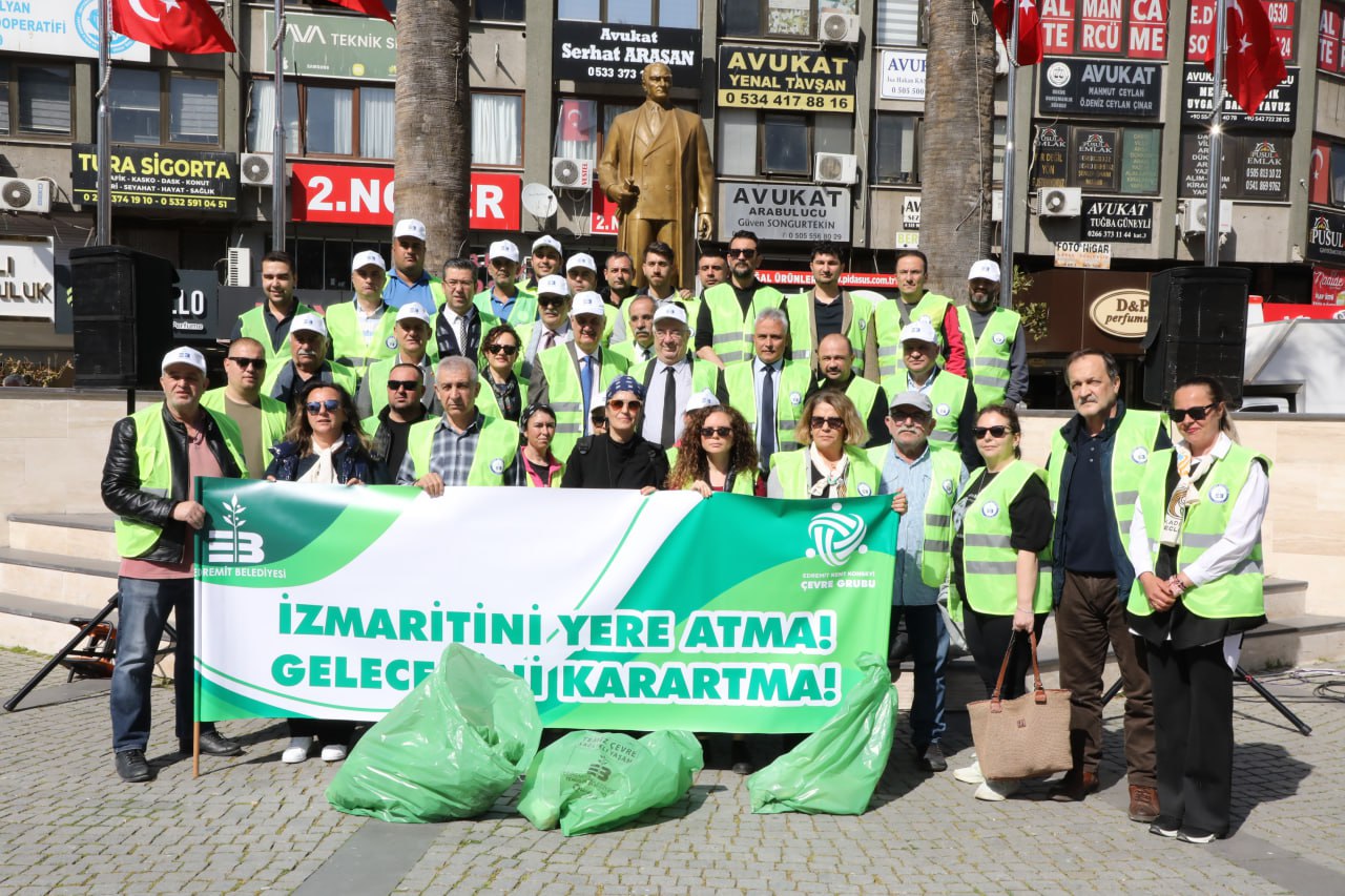 edremİt beledİyesİ sİgara İzmarİtİ toplama kampanyasi baŞlatti (5)