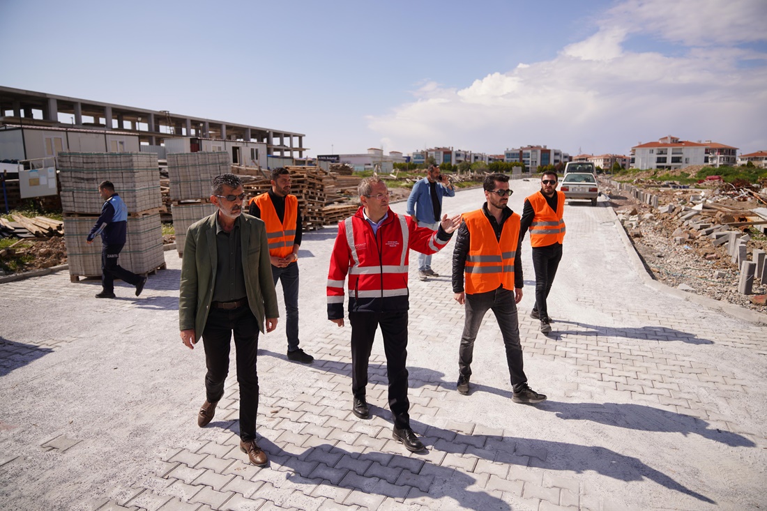 Yol yapım çalışmaları hızlandırıldı (6)