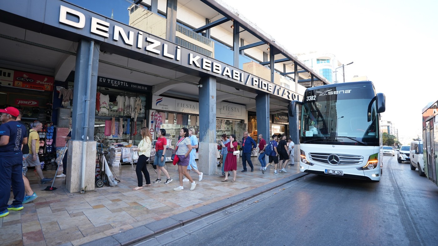 Bayramyeri’ne tur otobüsü otoparkı (2)