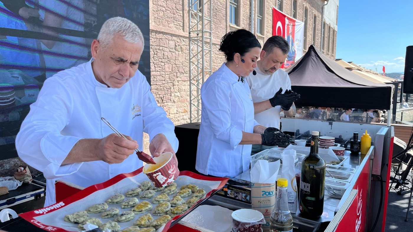 GASTROFEST AYVALIK İLE YEREL LEZZETLER DÜNYA SAHNESİNE TAŞINDI (1)