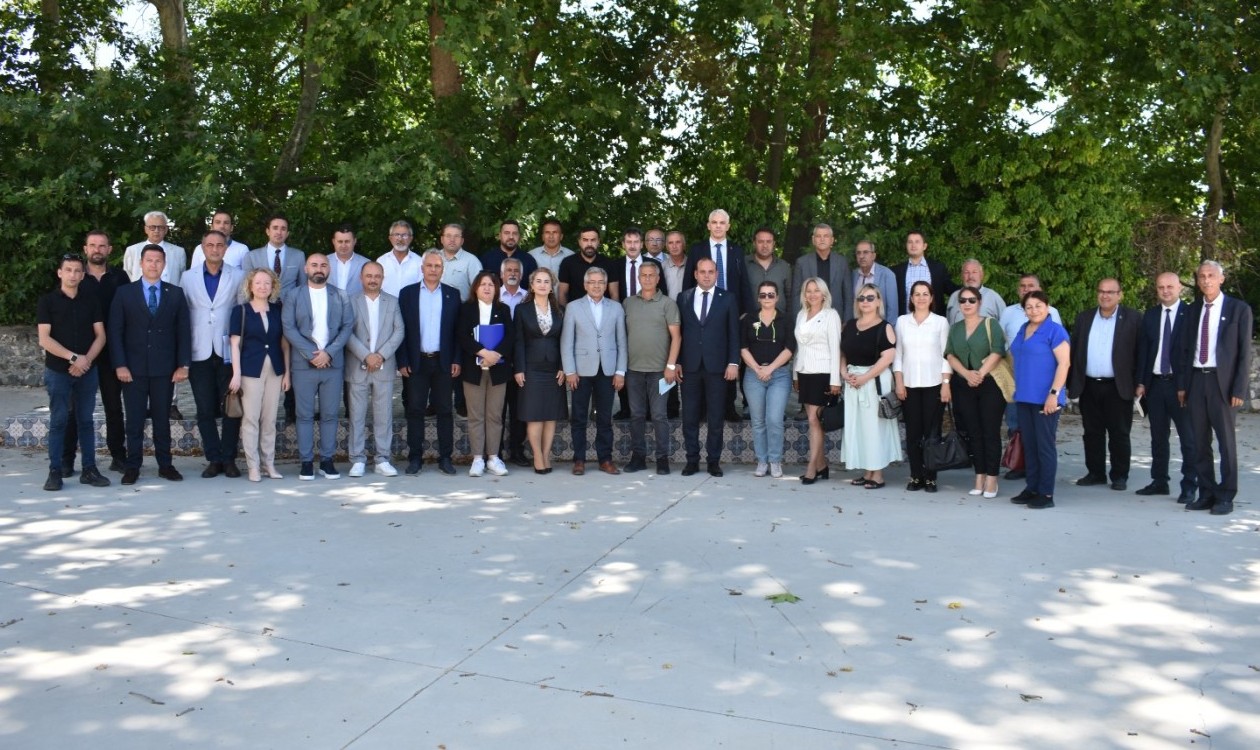 buyuksehirden_muhtarlarla_yakin_temas_5